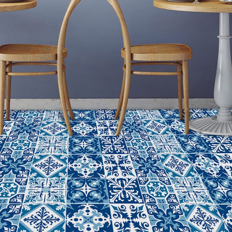 BowLift | Spanish Pattern Single Tile Mold Resistant Peel & Stick Tile for Splashback