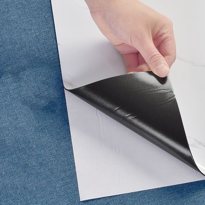 BowLift | Single Tile Peel and Stick Tile Plastic Peel and Stick Tile with Rectangular Shape