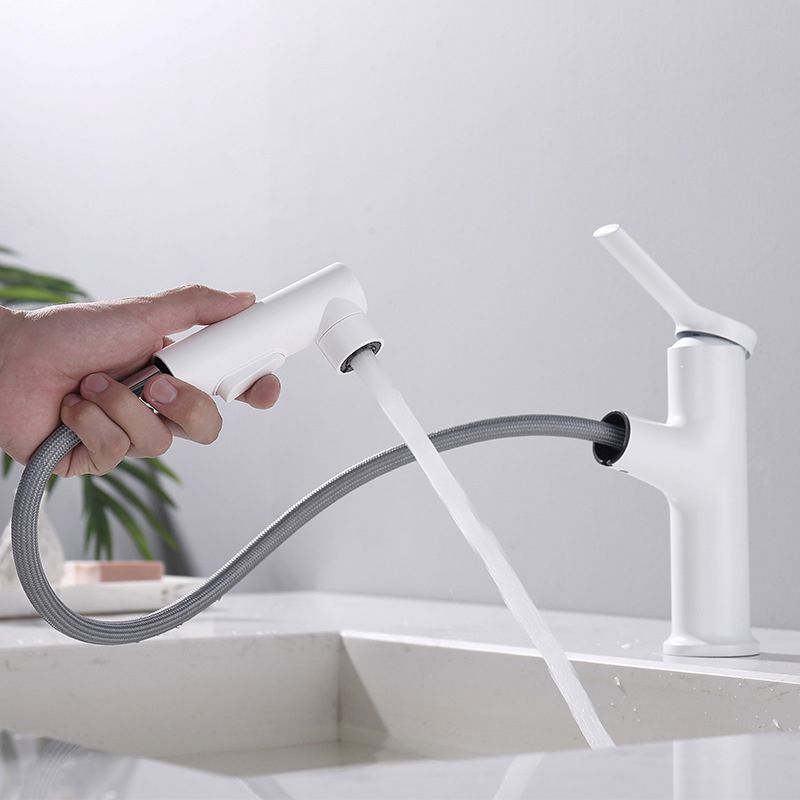 BowLift | Modern Sink Faucet Copper Single Handle Low Arc Pull-Out Sink Faucet