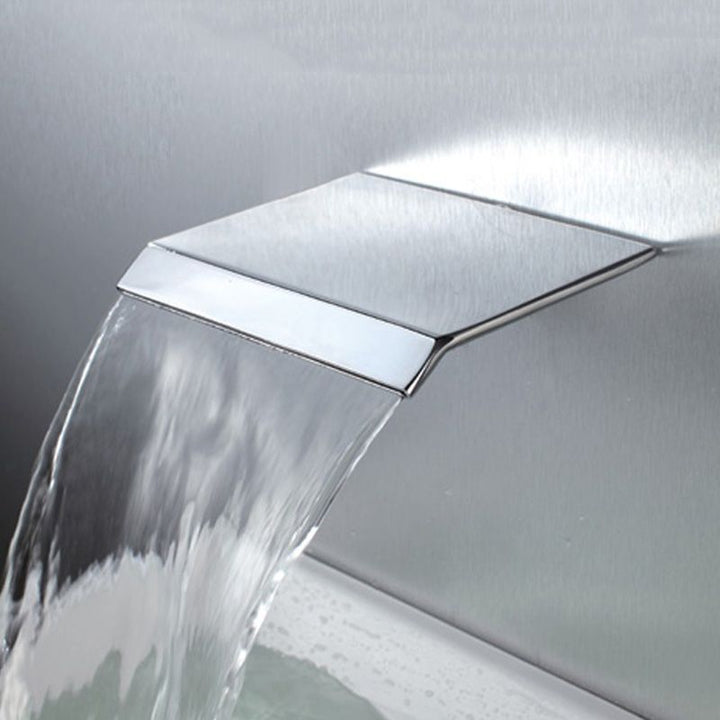 BowLift | Modern Wall-Mounted Bathroom Faucet Low Arc Solid Brass Faucet