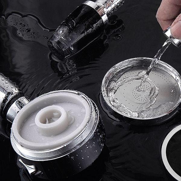 BowLift | Contemporary Handheld Showerhead Round 3 Setting Sprayhead in Silver