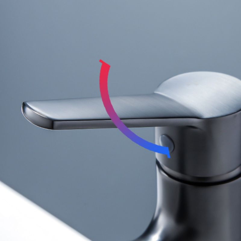 BowLift | Modern Basin Faucet Solid Copper Centered Sink Faucet for Bathroom