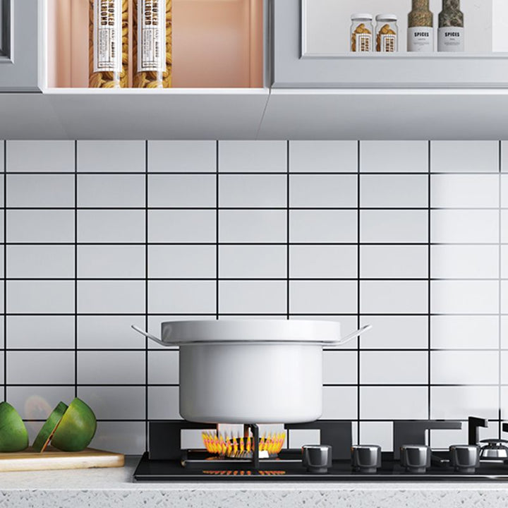 BowLift | Modern Peel & Stick Field Tiles Plastic Rectangular Grid 5-Pack Wallpaper for the Kitchen