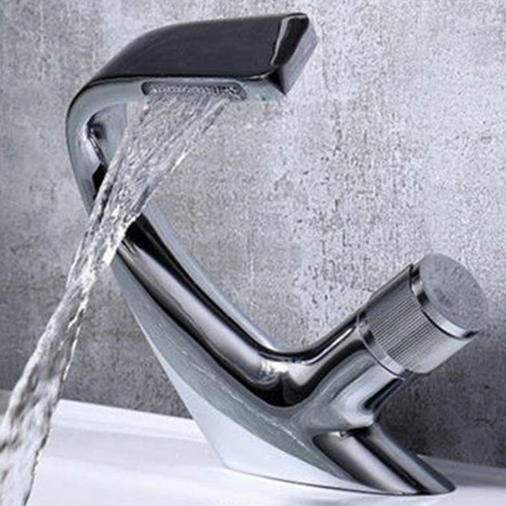 BowLift | Contemporary Container Copper Brass Knob Handle Low Arch Container Faucet