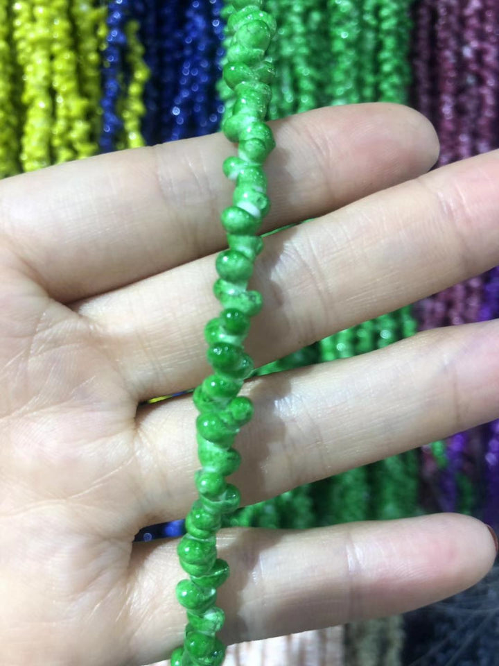 Beaded Eyewear Chain Bowlift