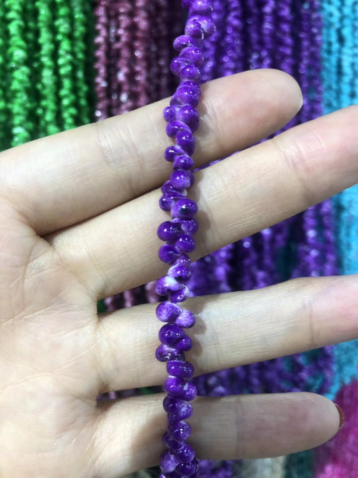 Beaded Eyewear Chain Bowlift