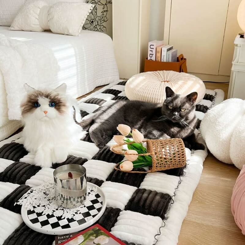 BowLift | Cozy Pet Blanket with Furniture Protection & Anti-Slip