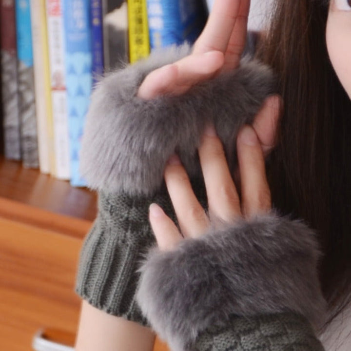 BowLift | Winter Fur Gloves