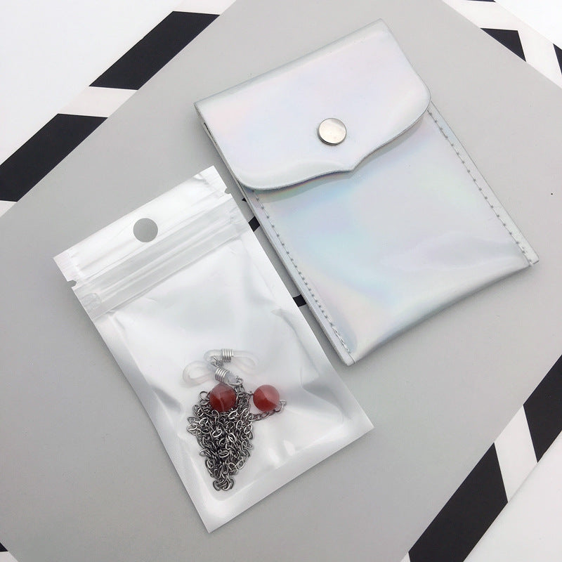 Elegant Beaded Eyewear Chain Bowlift