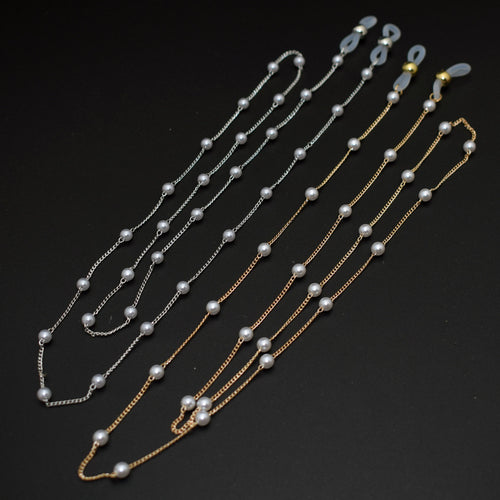 Elegant Multi-Strand Pearl Eyewear Chain Bowlift