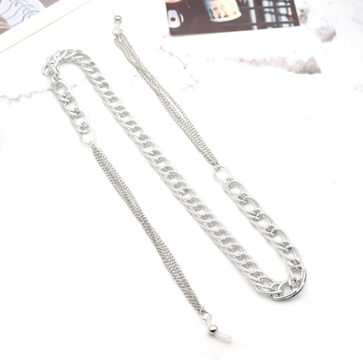 Stylish Chain Eyewear Holder Bowlift