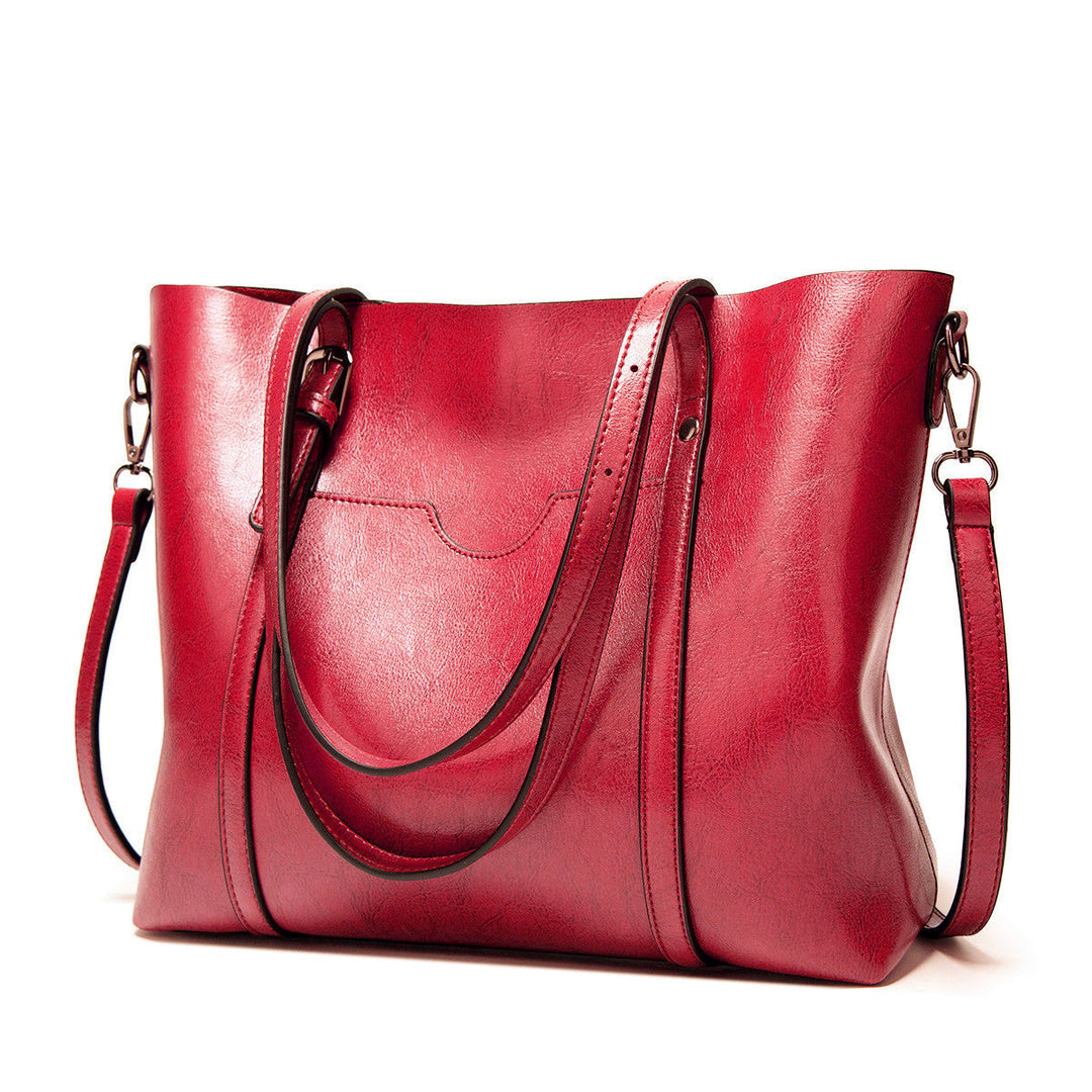 BowLift | Stylish leather handbag with handcrafted details