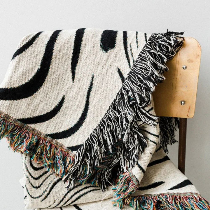 BowLift | Marble Woven Throw Blanket