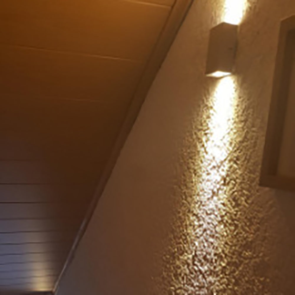 Modern Simplicity Waterproof Aluminum Cubic LED Wall Sconce Lamp For Outdoor Patio | Bowlift