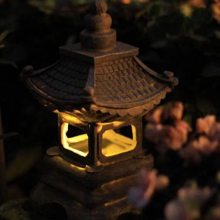 Retro Decorative Solar Tower Resin LED Outdoor Landscape Lighting | Bowlift