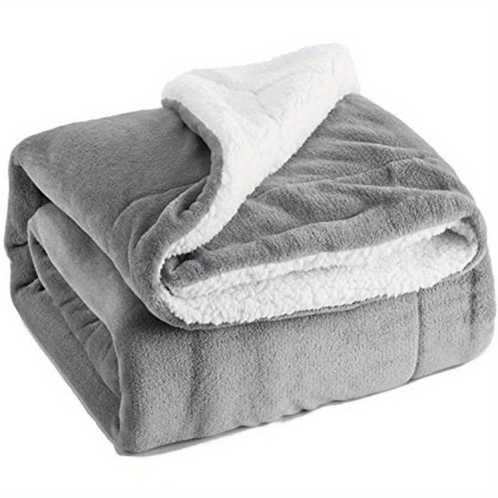BowLift | Chic Sherpa Fleece Blanket for Optimal Comfort