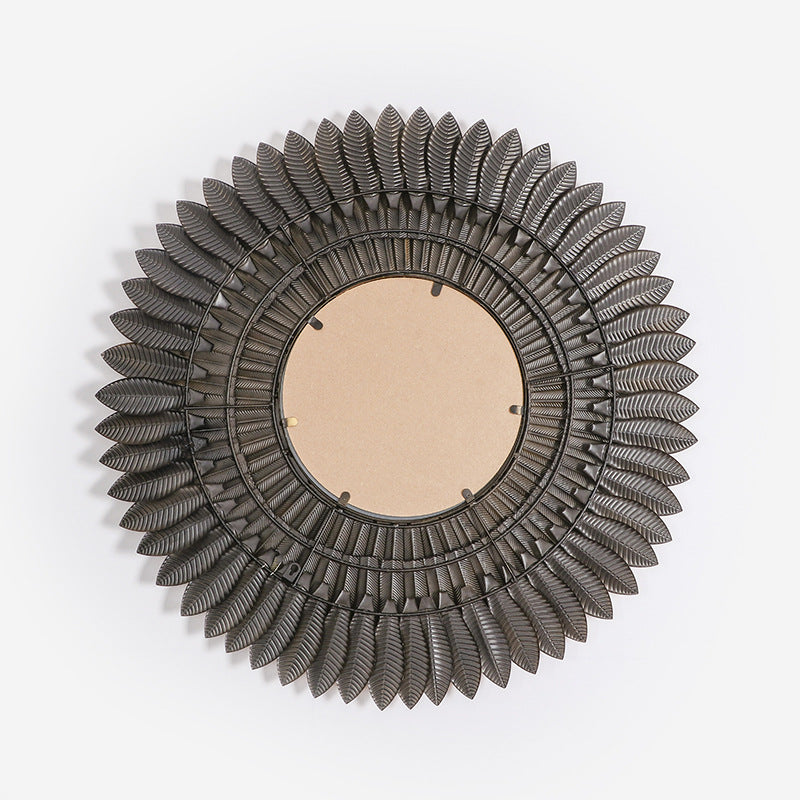 Leaf-Themed Decorative Wall Mirror Bowlift