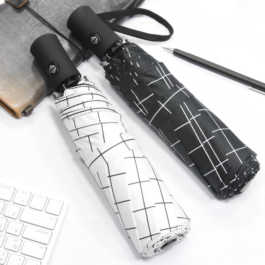 Women's elegant folding umbrella with trendy feather design Bowlift