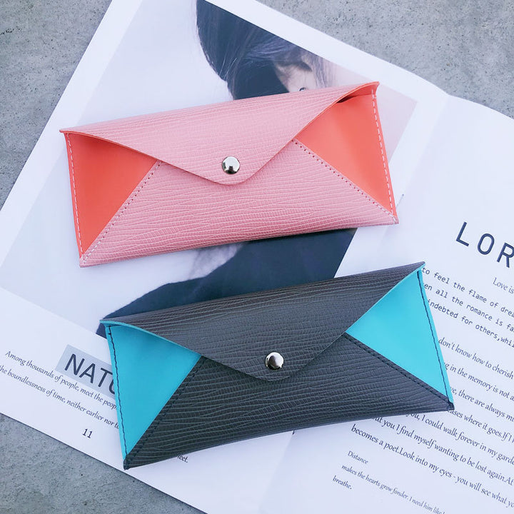 Chic Leather Wallet Bowlift