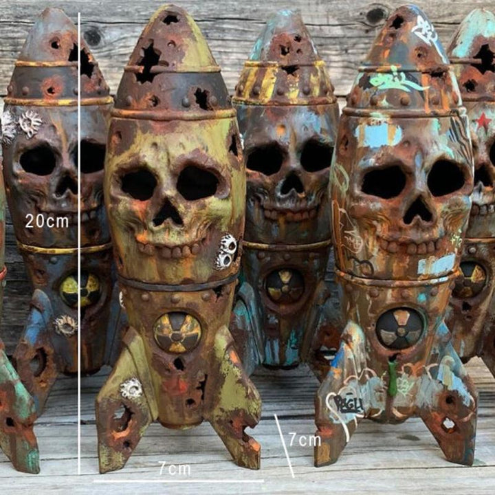 BowLift | Resin Skull Bomb Ornament