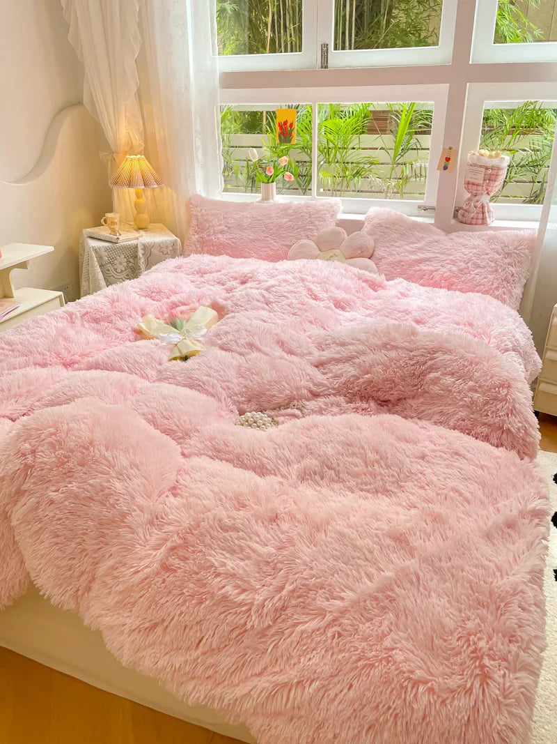 BowLift | FluffCandy - Luxury Long-Haired Duvet Cover for Winter Warmth