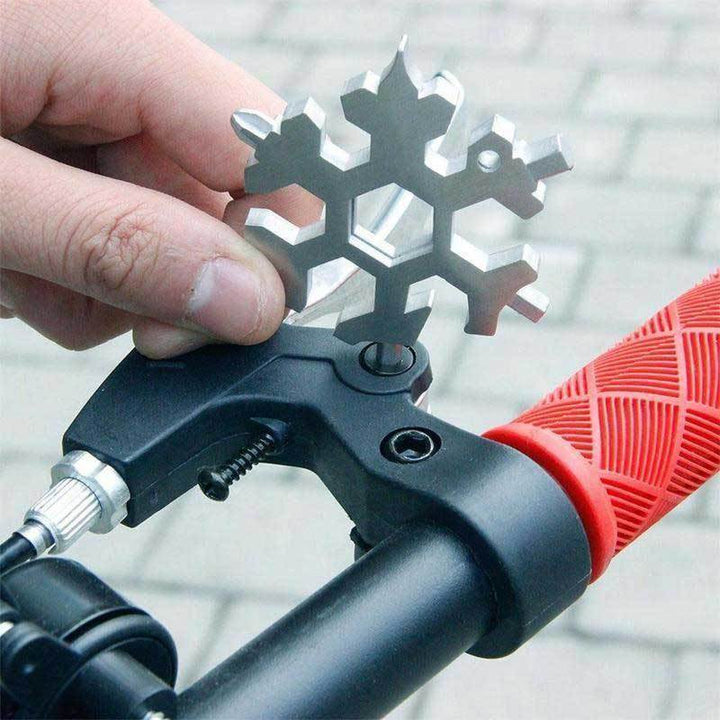 Pre-Christmas sale 18-in-1 stainless steel snowflake multi-tool | Bowlift