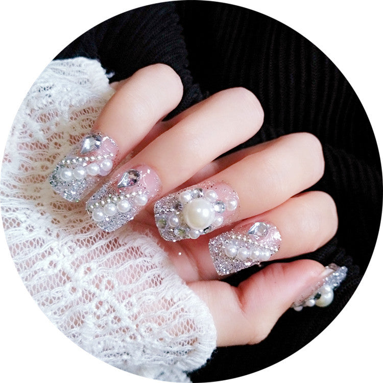 Artificial nails with delicate floral decorations Bowlift