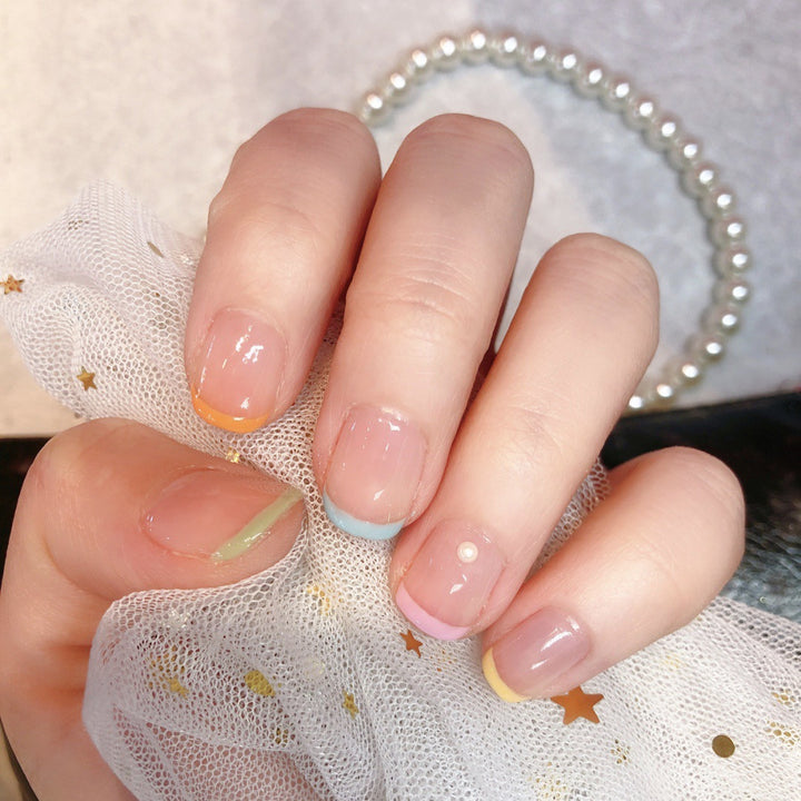 Creative Nail Art with Pastel Colors Bowlift