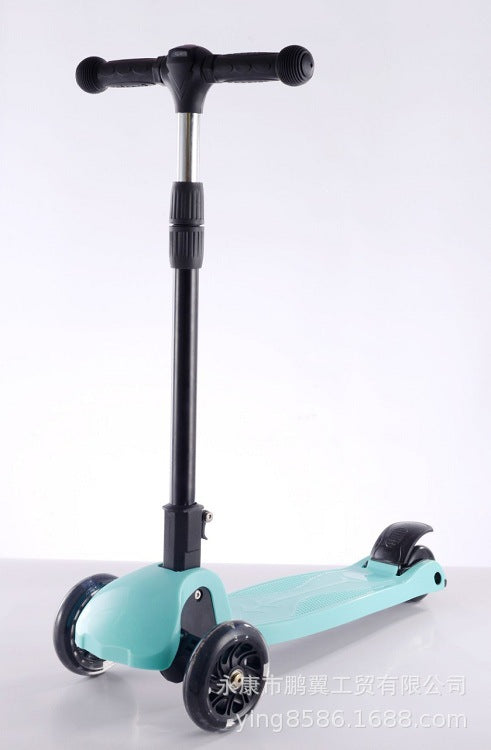 Compact Folding Kick Scooter Bowlift