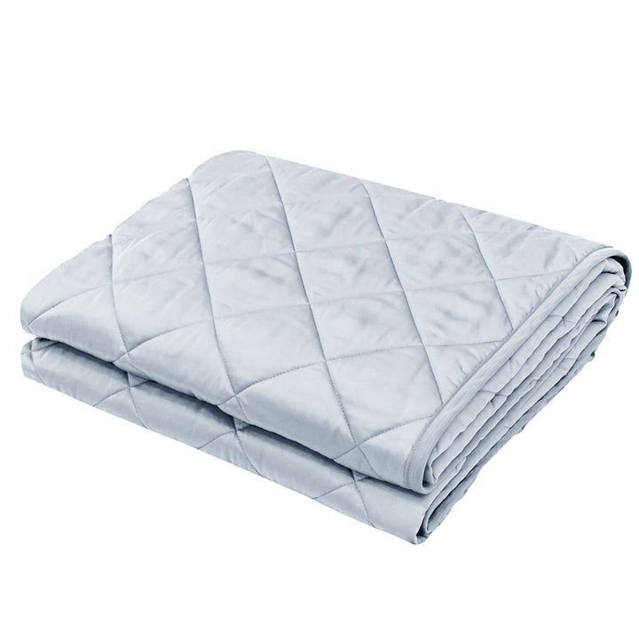 Reversible Quilted Blanket Bowlift