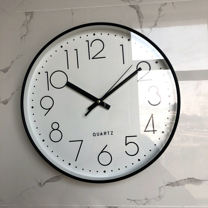 Wall clock with modern minimalist design Bowlift