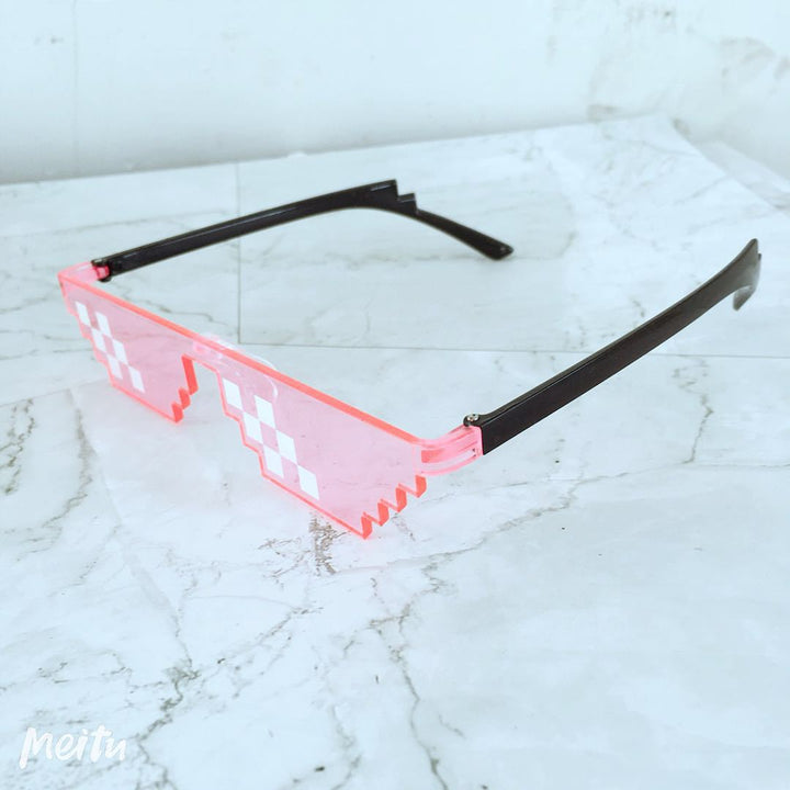 Pixelated Fashion Sunglasses Bowlift