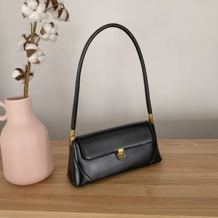 Elegant Structured Handheld Purse