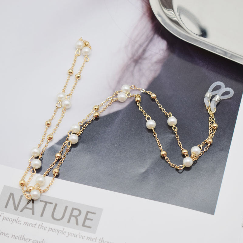 Delicate Pearl-Linked Eyewear Chain Bowlift