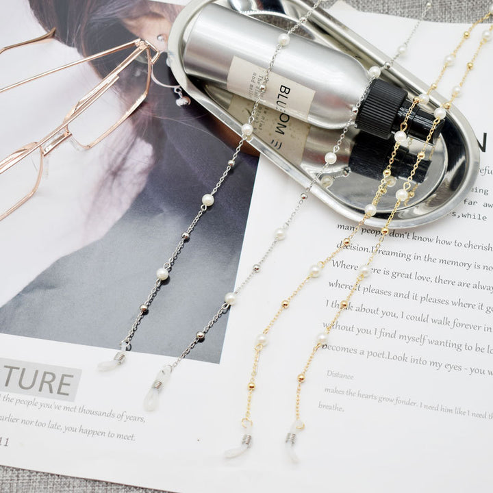 Delicate Pearl-Linked Eyewear Chain Bowlift