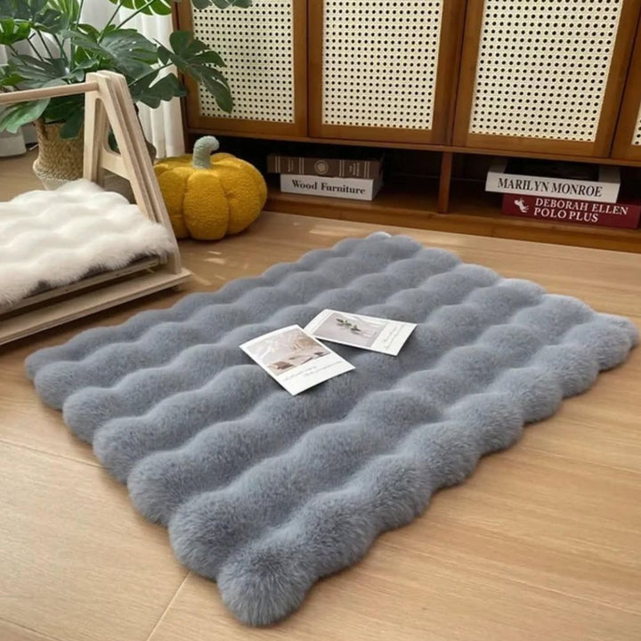 BowLift | Luxury Faux Fur Pet Mat