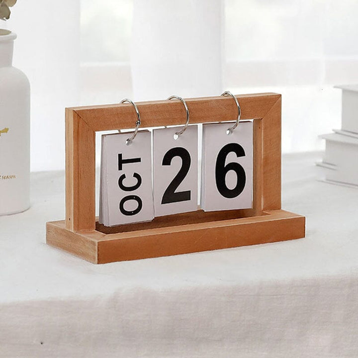 Dutch Teak Wood Desktop Calendar | Bowlift