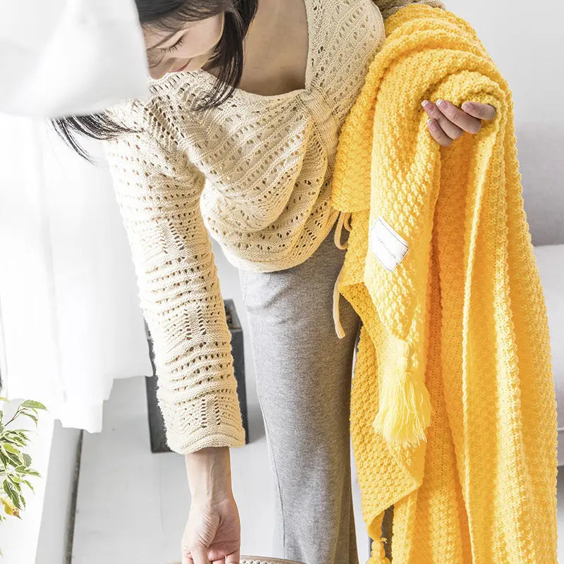 BowLift | NordiWrap Knitted Wool Blanket with Tassels | Nordic Design | Cozy & Elegant | Perfect for Home