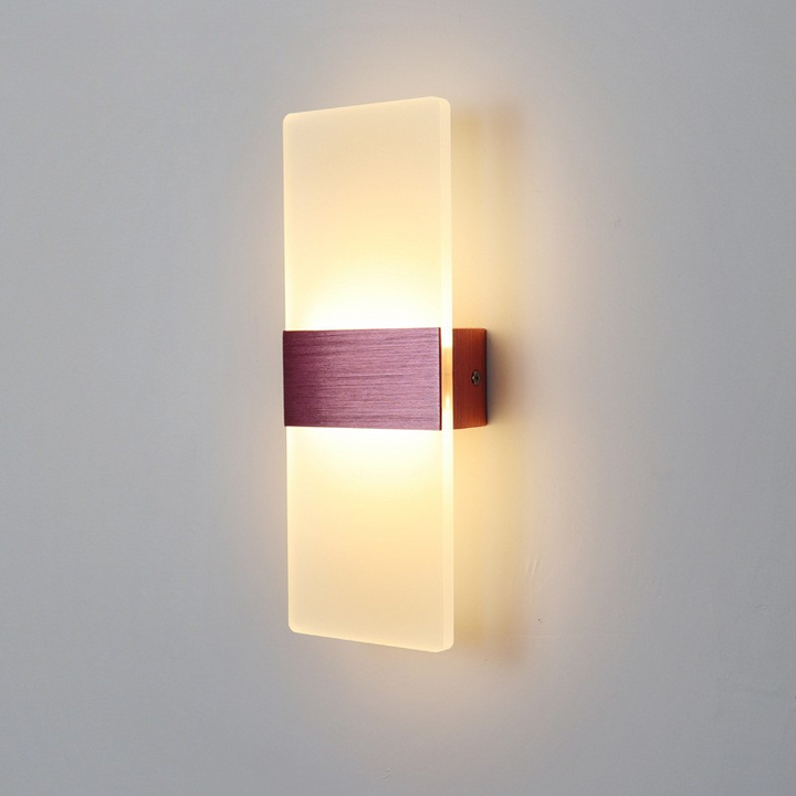 BowLift | CenturyGlow – Mid-Century Wall Lamp for Timeless Style