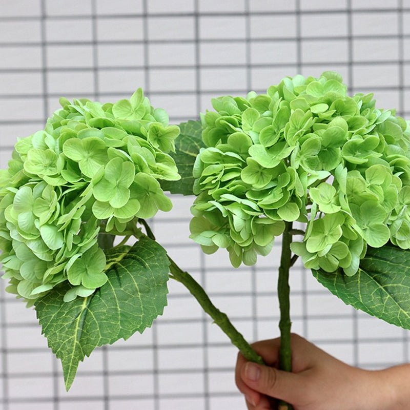 BowLift | Artificial Hydrangea Flowers Outdoors