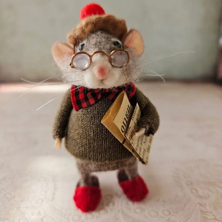 BowLift | Handmade felt mouse | Christmas decoration & gift idea | Needle felted from wool & fabric | Sustainable