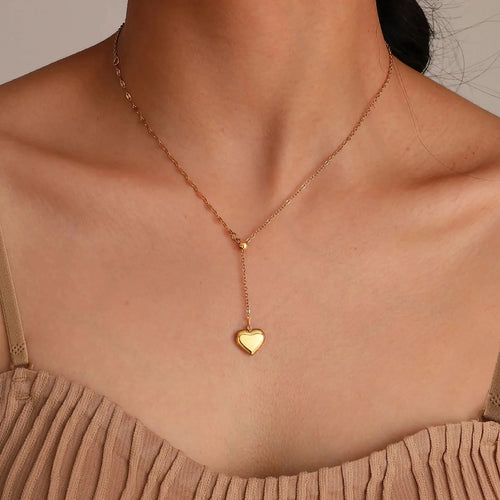 BowLift | 14k Dainty Feminine Heart Dangle Necklace