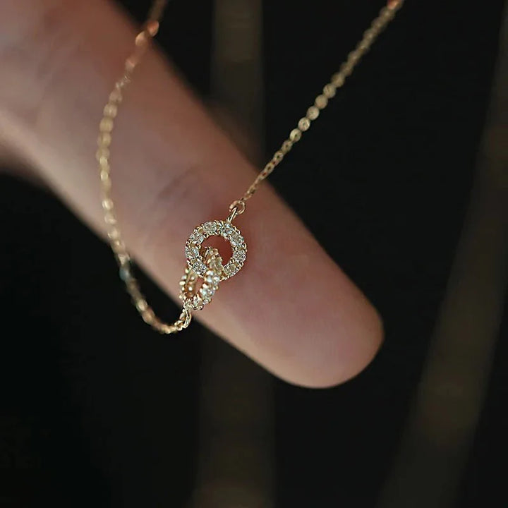 BowLift | 14K S925 Interlaced Diamond Circles Necklace