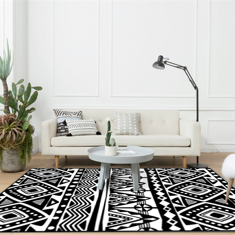 BowLift | Black Carpet Zuido Western Tribal Americana Diamond Geometric Flooring Area Rug Polyester Non-Slip Pet-Friendly Rug
