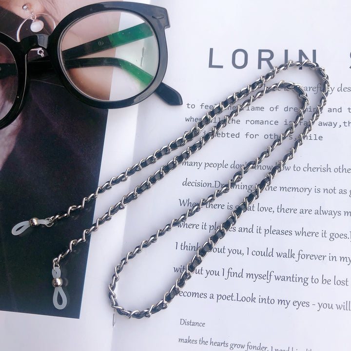 Stylish Twisted Metal Eyewear Chain Bowlift