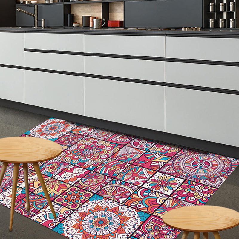 BowLift | Mediterranean-Moroccan diamond pattern multicolored floral square rug made of polyester non-slip mat for the living room
