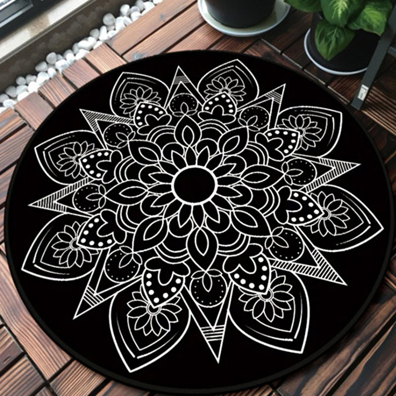 BowLift | Tribal Medallion Rug Black and White Southwest Rug Polyester Washable Area Rug for Living Room