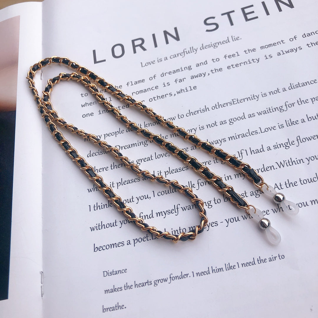 Stylish Twisted Metal Eyewear Chain Bowlift