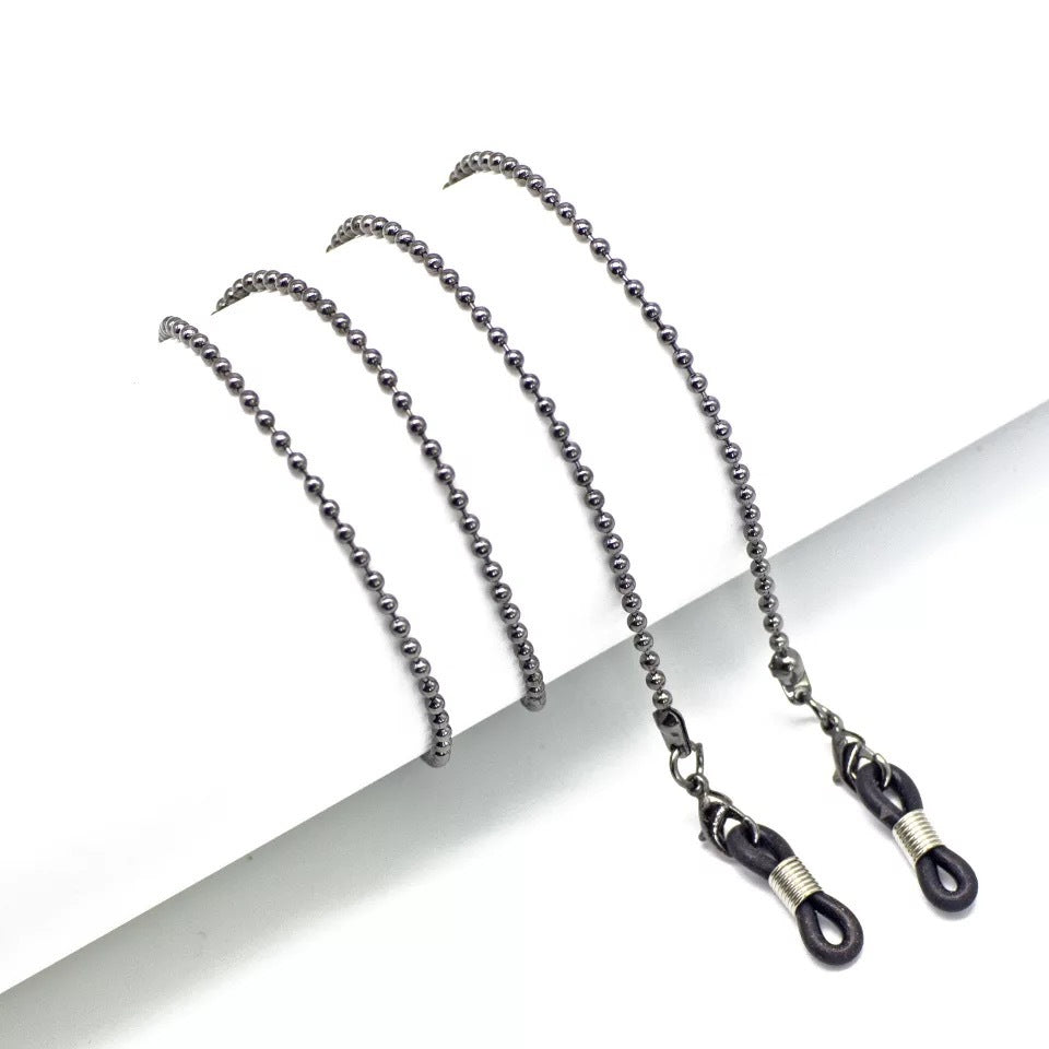 Elegant Beaded Eyewear Chain Bowlift