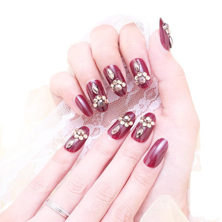 Artificial nails with delicate floral decorations Bowlift